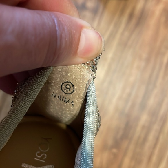 Yosi Samra women’s 9 heels shoes Naima sparkle block round toe glitter champagne - Picture 7 of 10